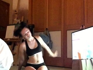 Brunette Solo Webcam Masturbation