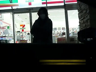 Slutty Asian babe gives a nasty blowjob