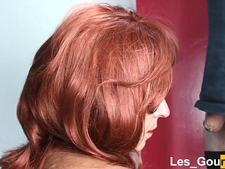 4K - Redhead with Sunglasses Gives Blowjob with Lipstick and Receives Huge Facial