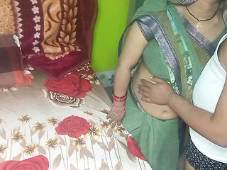 Desi Aunty Hot Homemade Sex - Indian Bhabhi Blowjob & First Time Anal with Husband