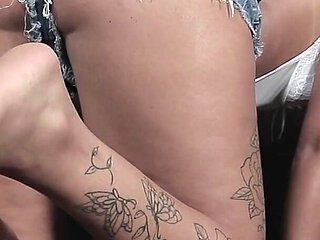 Sexy Julia Show Feet and Perfect Soles!