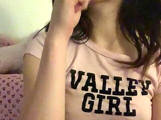Amateur Teen georgeus brunette 2