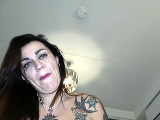 Muslim Arab stepmom's huge ass gets fucked by her stepson