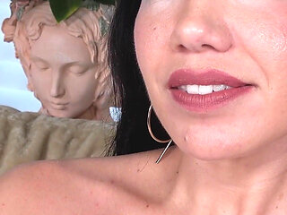 Cuckold Sweetheart Tease