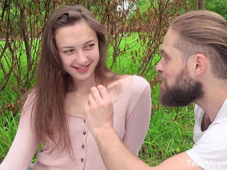 Lovers Get An Orgasm Outdoors Full Video
