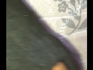 Metendo gostoso no cuzinho no quarto
