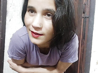Dimple bhabhi ko nanga kar ke pala