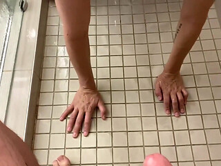 The Sinn Sage Shower Experience Featuring Sinn Sage, Drake Man O'war