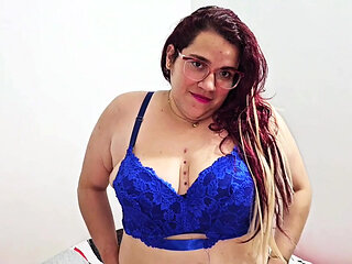 I Give You Pleasure Hot Girl I Wait for You We Play
