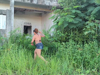 FUCK IN ABANDONED CONSTRUCTION WHEN HE WENT TO PEE