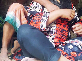 Bangladeshi Wife Romantic Sex with Husband - Homemade Blowjob & Doggy Style HD Video