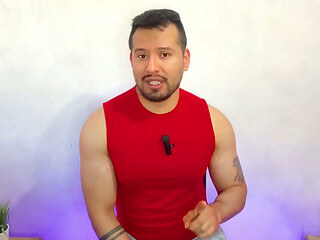 El Esposo maduro vergon se folla culo twink ! con su grande y gruesa vergota lo rellena de leche! relato sexual