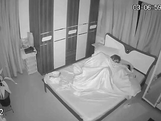 Indian Bhabhi Displays and Finger-tickling and Tearing up