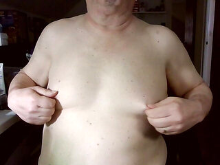 nips tug