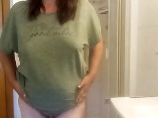 Amateur Homemade German MILF Takes Shower and Shows Off Curvy Body