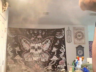 73 Giantess Cooks in Tiny Kitchen