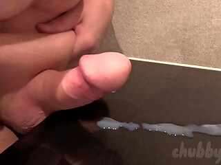 Chubbykaot Cumming Hard