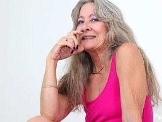 Leilani Lei Heel Dangling Tease