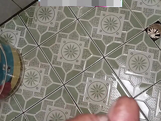 Challenge who is stronger you or me