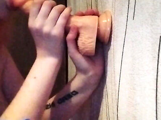 A Shy Girl Is Sucking a Cock, Do You Like the Way I'm Doing It?