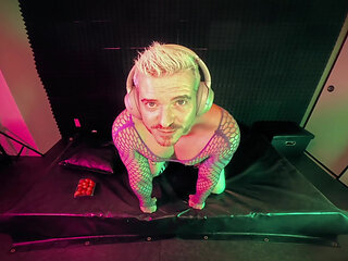 Naughty Axel Abysse Feeds His Hole With Strawberry
