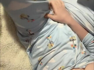 Cute girl desperate to pee in bed squirts piss all over her dildo