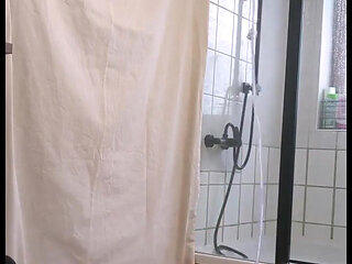 A Full Bag of Water Flowes Into My Little Ass!