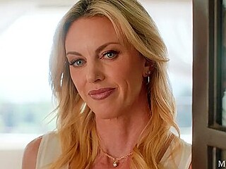 Tall Girl Alli, Hollywood Cash And Alli Skye - Fit Blonde On Hubby With Bbc