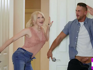 Beautiful Blonde Izzy Wilde and Her Jealous Roommate Tori Easton Seduce the Muscular Hunk