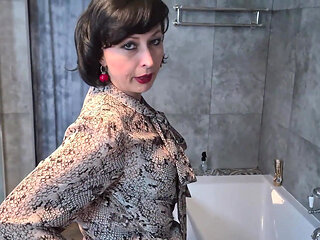 Latex skirt and seamed nylons