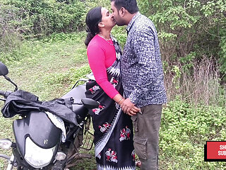 Indian Desi Kavita fuck with boyfriend  in jungle in doggy style cheating on husband , play romanitc sex with lover  ,