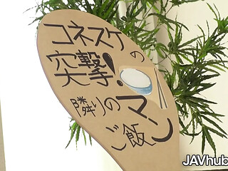 Hairy and natural Rei Kitajima lures neighbor for wild toy climax creampie