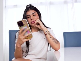 Cocky dude is going to get off with a pretty Latina