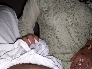 At night Sasur ji fucking his bahu rani hard, Real Indian desi sex in Hindi audio