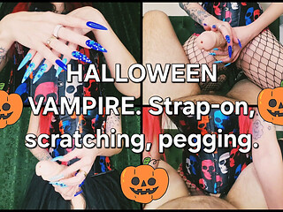 Halloween Vampress: Strapon, Scratching