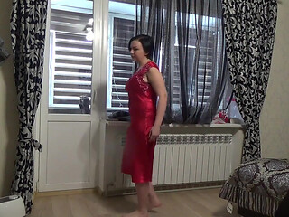 The sexiest my outfit N4 Modeling sexy red satin nightie for you