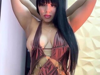 Wet tattooed raven babe Sahron with big boobs masturbates