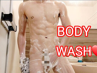 Bathroom Body Wash !! I am Hukkinkun !!