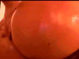 Close up ass creaming