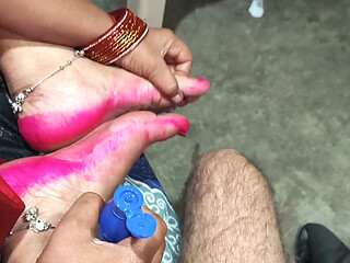 Meri hot aur moti wife ki chut