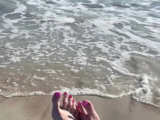 Waves Crashing on Size 16 Feet & Legs