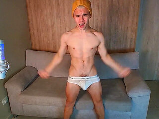 Flex! Showing off My Perfect Body!