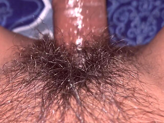 When no one was at home, he called his girlfriend home and fucked her.