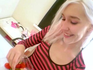 Amateur teens ass toyed during hardcore fun with dude