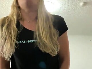 Stacked brunette goes solo toys and masturbation