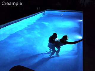 Night Time Fucking and Creampie in the Pool