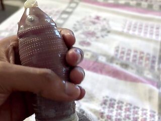 Putting a condom on the neighbor's sister-in-law, I shook my cock in memory of the sister-in-law