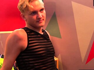Blond Gay Gives Cock An Wild Rubbing