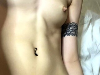 Amateur emilee parker gives a pov blowjob