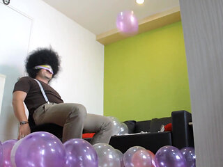 Lap dance & balloons 30pcs+